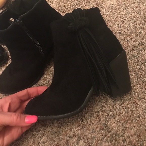 Forever 21 Faux Suede Ankle Boots - Picture 2 of 6